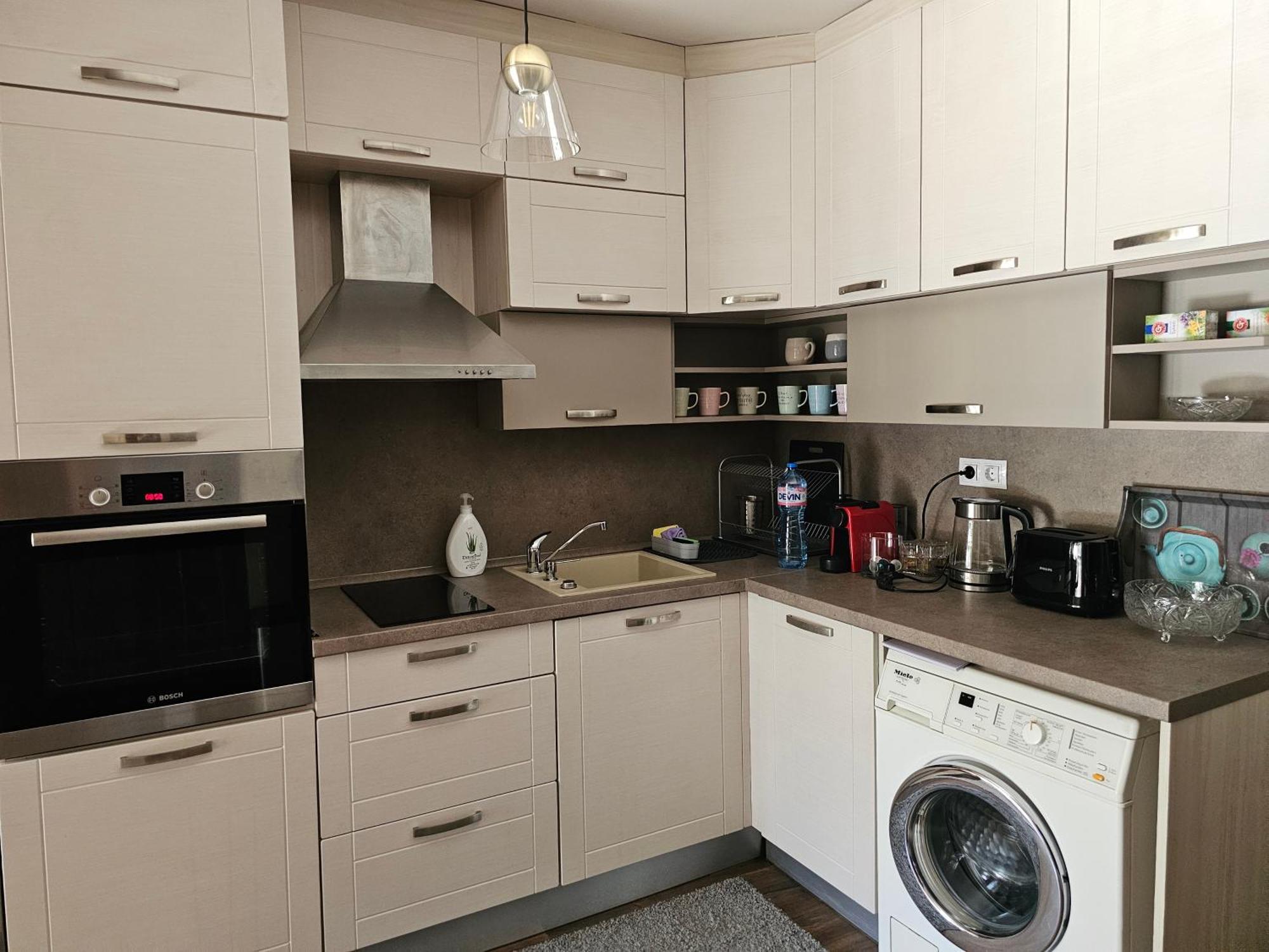 Bright Inn - Holiday & Business Apartment صوفيا المظهر الخارجي الصورة