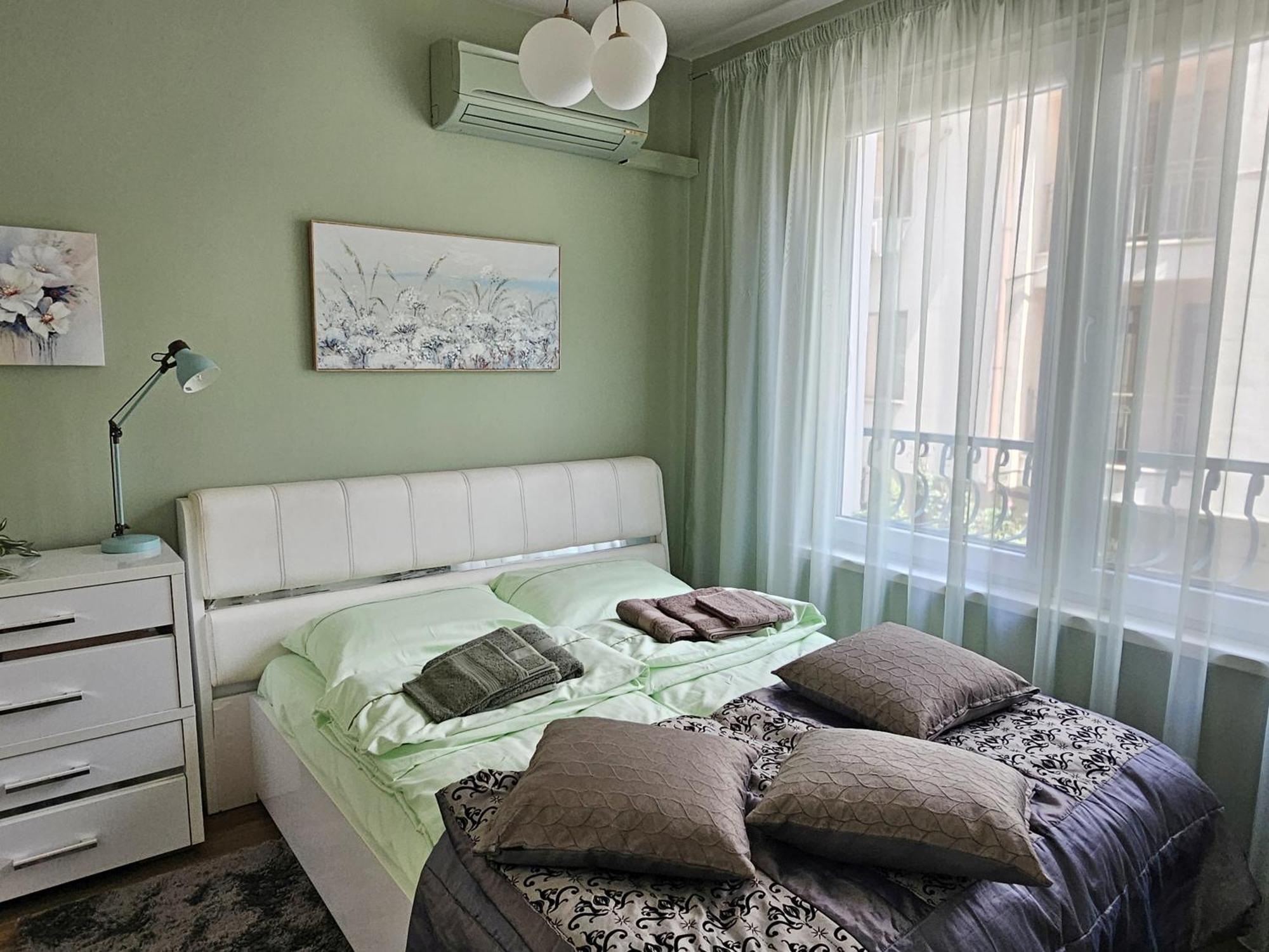 Bright Inn - Holiday & Business Apartment صوفيا المظهر الخارجي الصورة